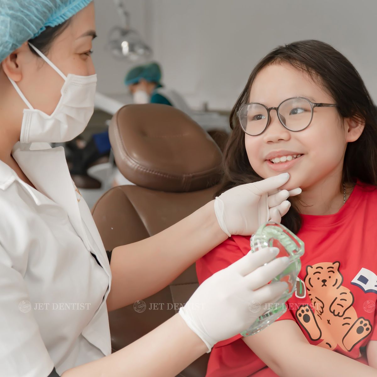 Từ 6-12 tuổi là “giai đoạn vàng” trong việc điều chỉnh răng hàm